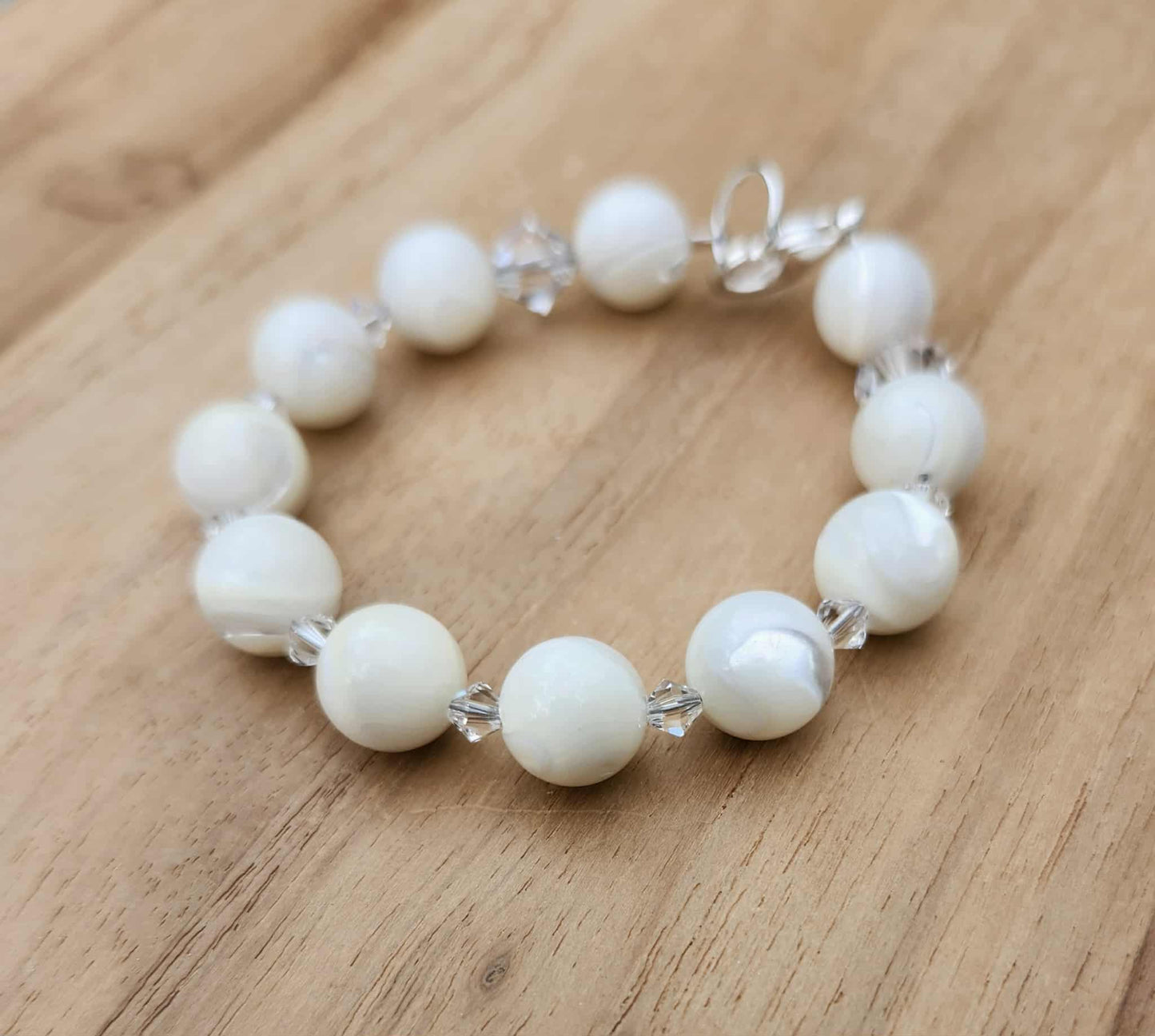 Full SuperMoon bracelet of Mother-of-Pearl and Swarovski beads