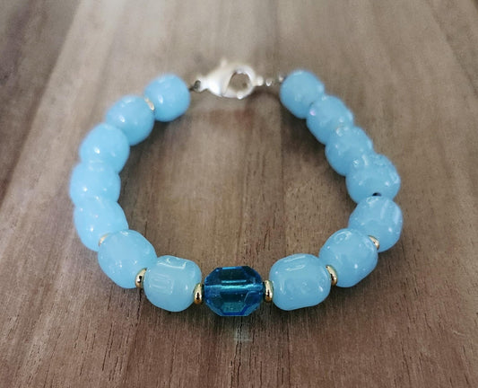 Happiness bracelet of sky blue Czech beads