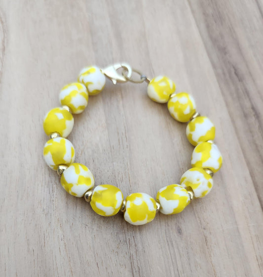 Happiness bracelet of yellow Ghana Krobo recycled glass beads